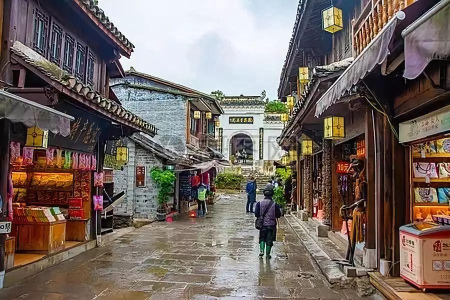 发现与讨论有关全世界第一针新冠疫苗打在武汉,注射时间是什么时候?的红迪网社区